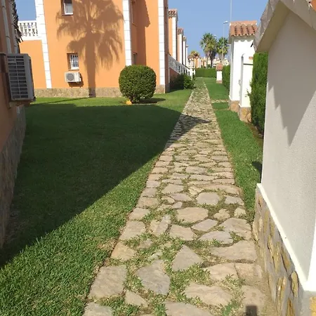 Oliva Nova Flat In Front Of Met Apartment Exterior photo